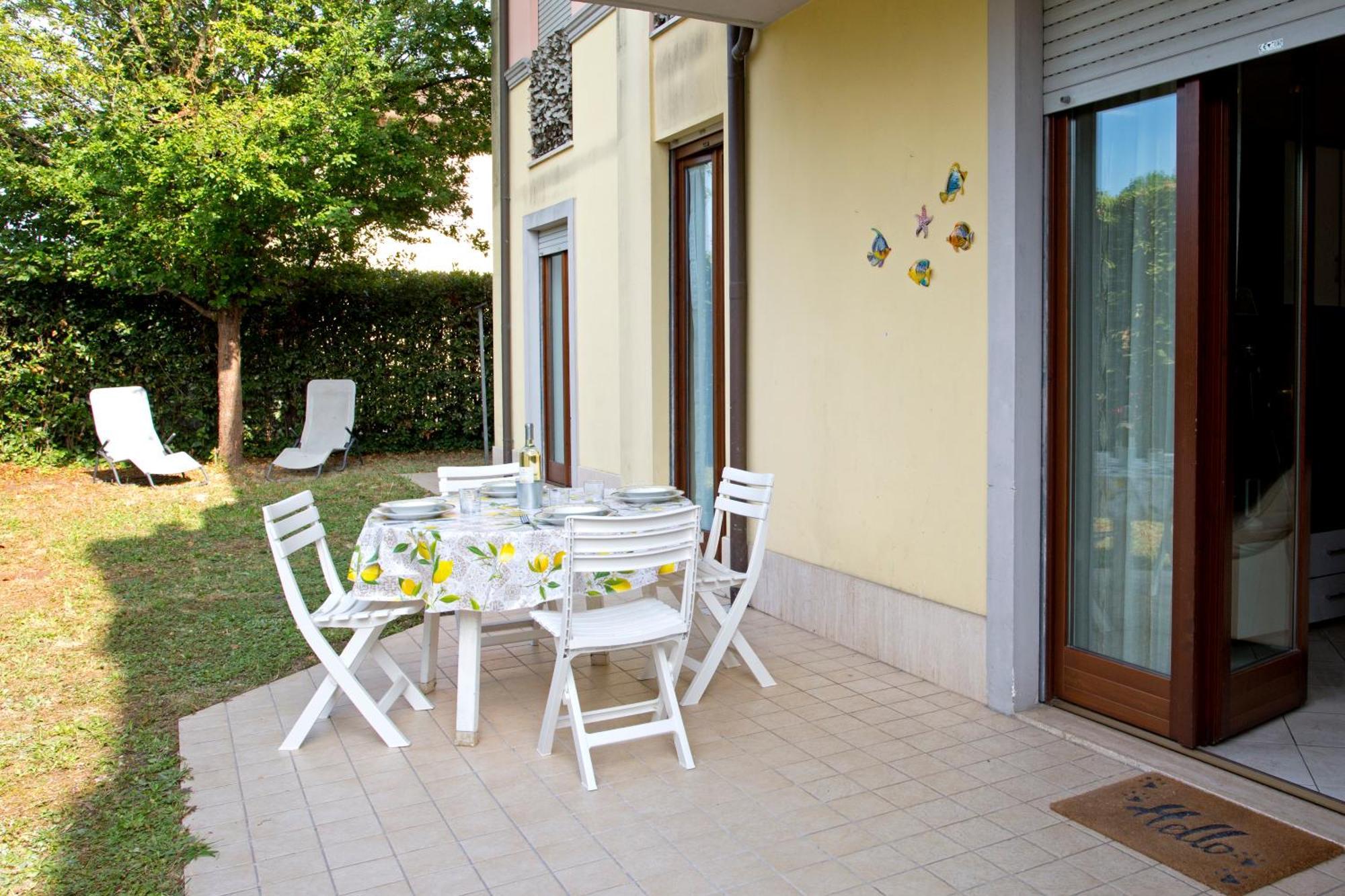 Casa Dei Filati, Cosy Flat With Garden And Parking Close To לוקה מראה חיצוני תמונה