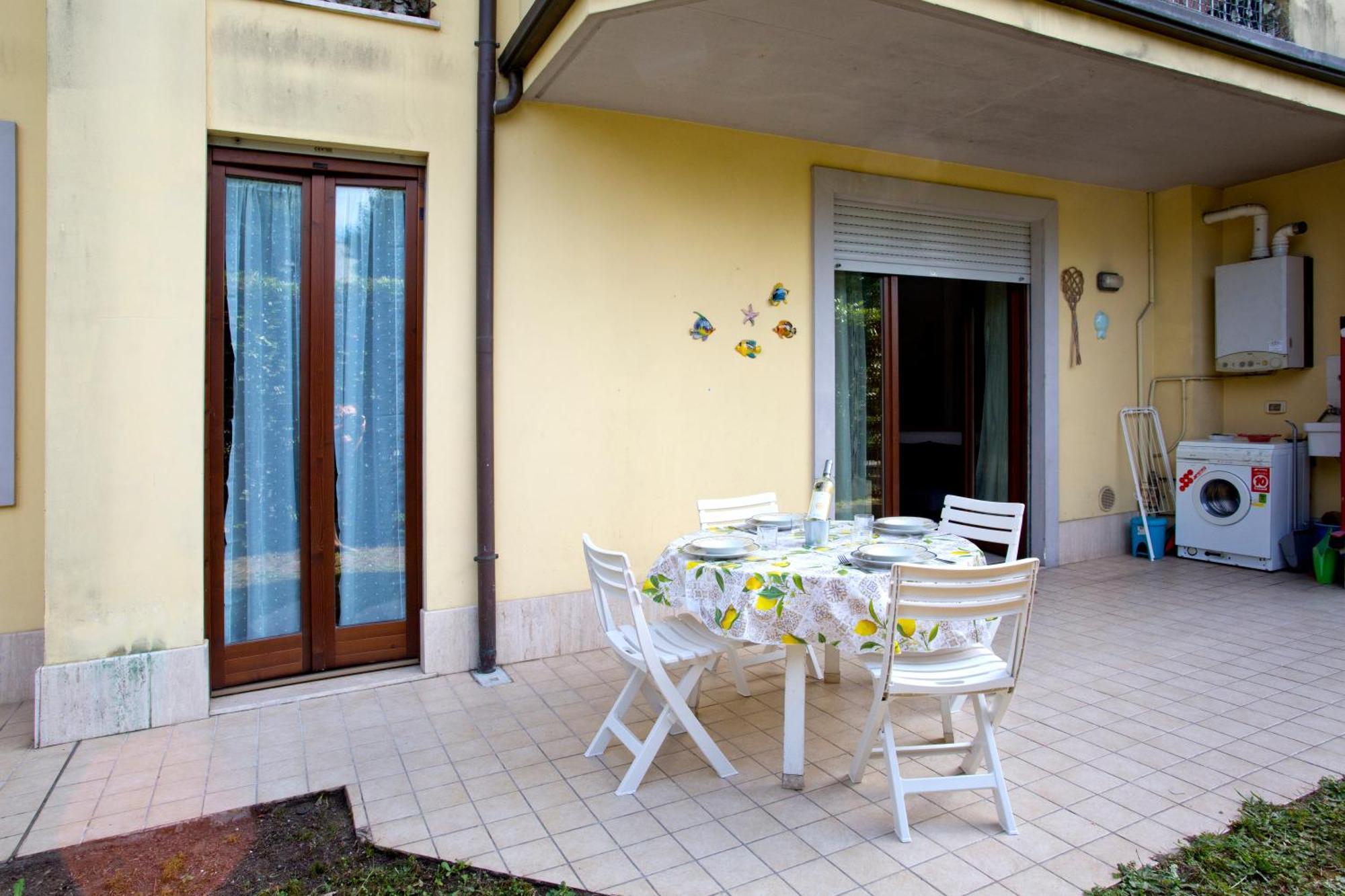 Casa Dei Filati, Cosy Flat With Garden And Parking Close To לוקה מראה חיצוני תמונה